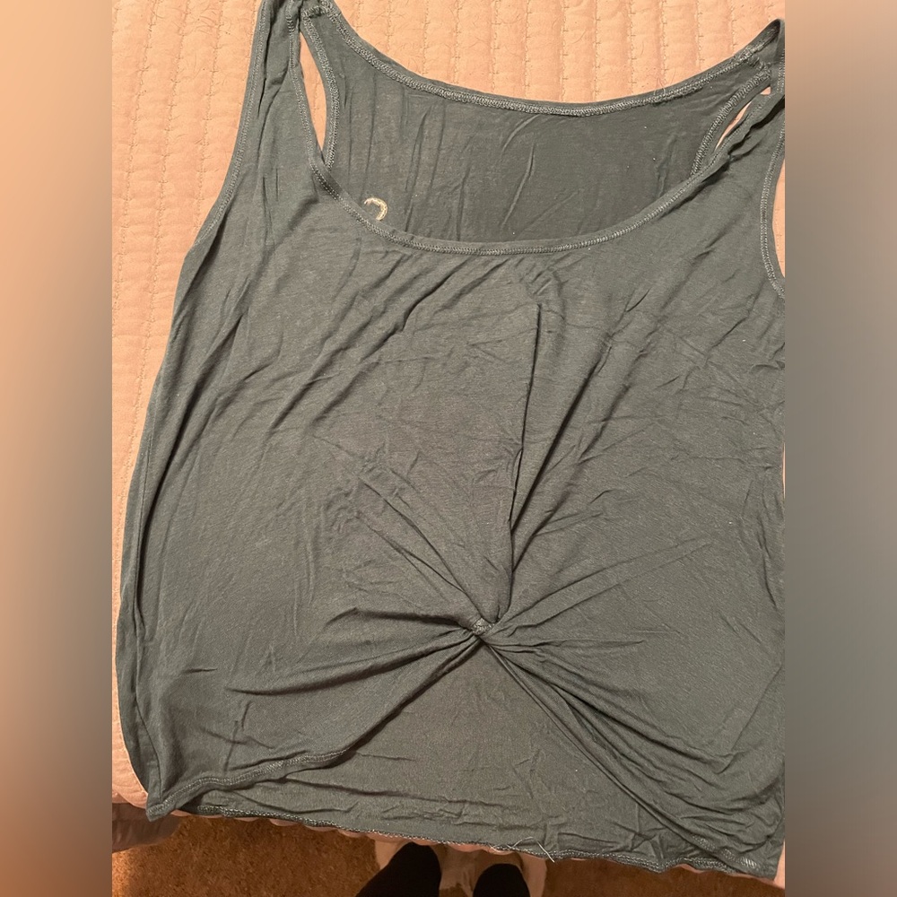 Zyia evergreen swirl tank